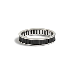 925 silver eternity band ring featuring baguette-cut black stones in channel setting