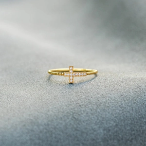 Bague Croix en Argent Sterling S925 pour Femme Plaquée Or avec Incrustation de Zirconia Anneau Torsadé Bijoux de Mode