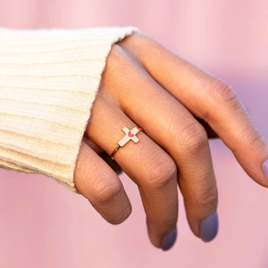 Minimalist S925 sterling silver ring with cross design and pink enamel heart detail