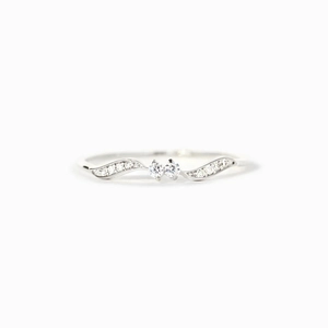 Minimalist S925 sterling silver wave ring with double round stones and pavé accents