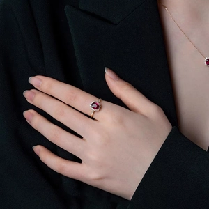 Elegant s925 silver sunflower ring and necklace set with red zircon and rose gold finish
