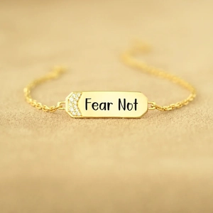 925 Sterlingsilber Fear Not Graviertes Namensschild Armband Gold Strass Inlay Mode Schmuck Für Damen