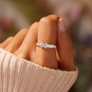 Bague croisée en argent 925 avec pierres roses et zircons scintillants pour femme