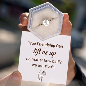 Minimalist S925 sterling silver friendship ring with velvet box and greeting card