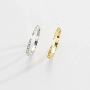 Adjustable S925 sterling silver double pointed open rings in gold and silver finish