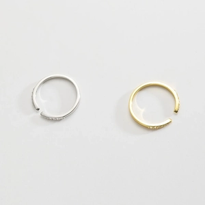 Adjustable S925 sterling silver open rings with minimalist pavé zircon setting