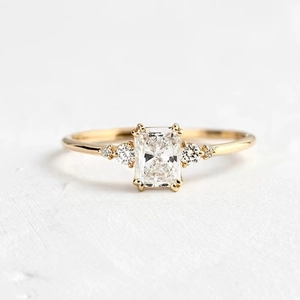 Anello in Argento Sterling 925 con Zirconia Rettangolare Minimalista Geometrico Taglio Smeraldo Donna Gioielli