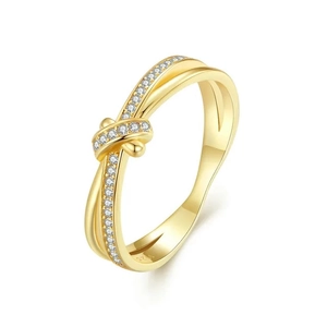 Elegant S925 sterling silver knotted ring with pavé zircons in 18K gold plating