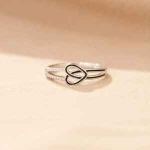 925 Sterling Silver Interlocking Double Heart Ring Black Enamel Rhinestone Inlaid Fashion Finger Ring For Women Daily Jewelry