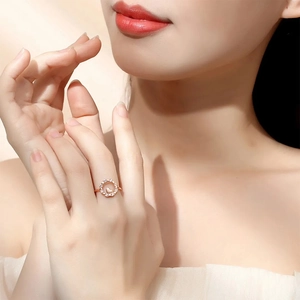 Bague élégante en argent S925 or rose avec cercle évidé et motif cœur en zircon