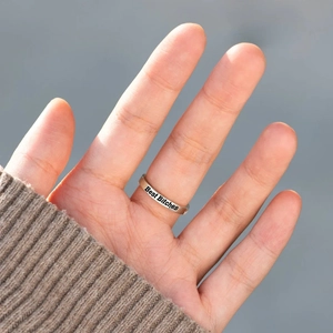 Minimalist S925 sterling silver Best Bitches engraved wave ring on woman finger