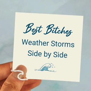 S925 sterling silver wave ring with zircons and a Best Bitches friendship message card