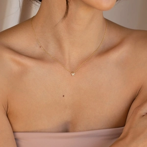 Elegante vergoldete s925 Sterling Silber Schmetterling Kette mit funkelnden Zirkonia Steinen