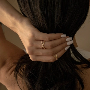 Minimalist S925 silver double layer crisscross ring with gold plating and paved zircons