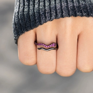 Bague serpent en argent sterling S925 avec zircons roses et placage noir