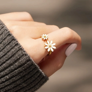 S925 sterling silver sunflower adjustable open ring with white enamel petals on finger