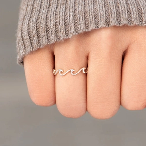 925 Sterling Silver Wave Ring For Women Minimalist Ocean Wave Design Fashion Finger Ring Jewelry Silver White Gold Plated