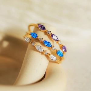 Anello Con Pietra Natale Marquise in Argento Sterling 925 per Donna Anello Impilabile Minimalista Geometrico Gioielli Con Strass
