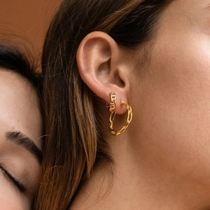 Boucles d'oreilles S925 argent sterling torsadées nœuds avec finition dorée brillante