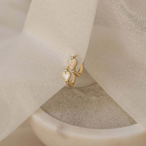 Boucles d'oreilles cœur en argent S925 avec nacre rose et zircons scintillants