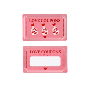Bons d'amour roses de la Saint-Valentin avec motifs de cœur et zone à gratter