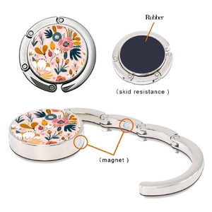 Klappbarer runder Taschenhalter mit Blumenmuster, rutschfestem Gummi und Magnetverschluss