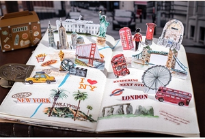Detailansicht eines Pop-up-Sammelalbums mit 3D-Illustrationen weltberühmter Sehenswürdigkeiten