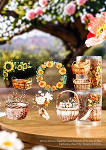 Details von dekorativem PET-Klebeband mit Vintage-Blumenkorb und Sonnenblumen
