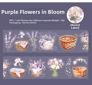 Detail von lila Blumen-PET-Dekoband mit Lavendel- und Tulpenmustern