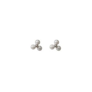 Three-pearl cluster stud earrings with central silver bead on a clean white background