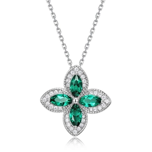 Collier trèfle à quatre feuilles en argent S925 serti de pierres vertes marquises