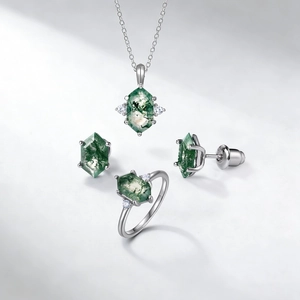 S925 silver jewelry set with kite-cut moss agate hexagon pendant, earrings and ring