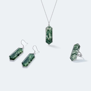 Minimalist S925 silver jewelry set with hexagonal green moss agate stone pendant and ring