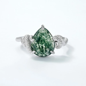 Snake wrap ring in S925 silver with a pear-cut green moss agate stone center