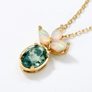 Vintage S925 silver necklace featuring green moss agate pendant and opal stones