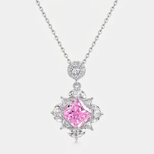Luxueux Collier Pendentif en Argent Sterling 925 Zirconia Taille Fleur de Glace Carré Pour Femme Bijoux Élégants Halo Floral Géométrique