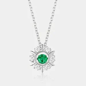 S925 Sterling Silver Lab Grown Emerald Snowflake Pendant Necklace For Women Elegant Fine Jewelry Sparkling Gemstone Gift