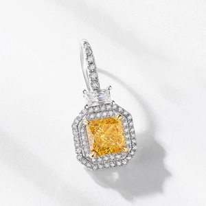 Boucles d'oreilles halo en argent S925 avec diamant jaune de taille coussin carré