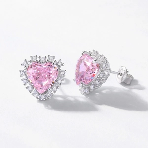 Boucles d'oreilles cœur en argent 925 avec pierre rose taille glace et halo micro pavé