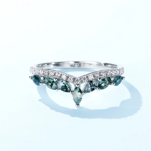 S925 sterling silver V-shape ring with green moss agate and sparkling white zircons