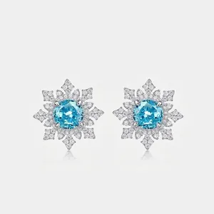 Boucles d'Oreilles Clous Flocon de Neige en Argent Sterling 925 Zirconia Bleu Clair Incrusté Bijoux Style Hiver Femme Mariage