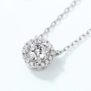 Elegant S925 sterling silver halo necklace with a round brilliant cut moissanite pendant