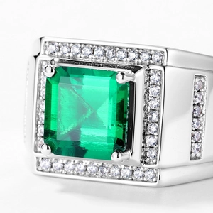 Luxury S925 sterling silver ring with square emerald green gemstone and pave zircon
