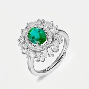 Vintage 925 Sterling Silver Lab Grown Emerald Ring Flower Shaped Adjustable Rhinestone Halo Finger Ring For Women Jewelry