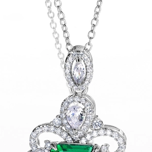 S925 silver necklace pendant with emerald-cut green gemstone and cubic zirconia accents