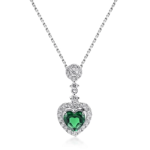 S925 silver necklace featuring heart-shaped emerald pendant with halo diamond setting