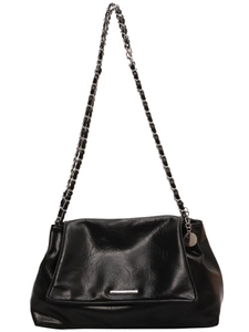 Classic black tote bag in glossy wrinkled leather with silver chain strap and metal bar
