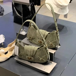 Sac Selle en Cuir PU Rétro pour Femmes Esthétique Vintage Lavée Sac à Épaule Sous les Aisselles Vert Armée Sac à Main Bandoulière