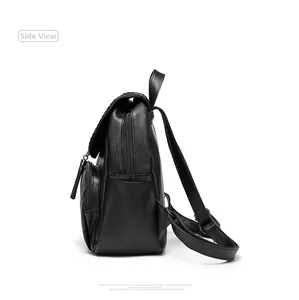 Vista laterale dello zaino in pelle nera martellata con tasche laterali e cerniere