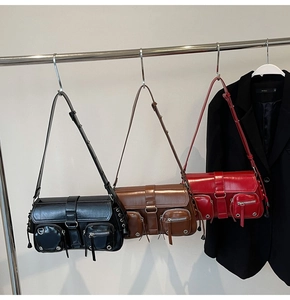 Detailed comparison of vintage multi-pocket shoulder bags in black, brown and dark red